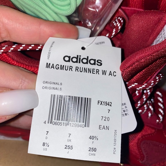 Adidas limited edition magmur sneaker - Picture 2 of 3